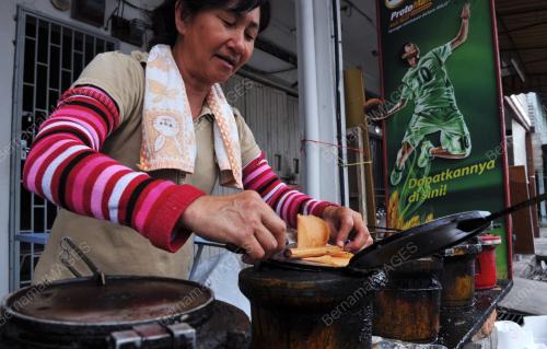 PK01_08012012_KUIH