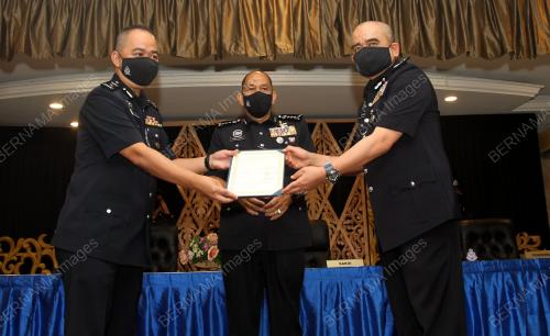 DATUK MIOR FARIDALATHRASH WAHID