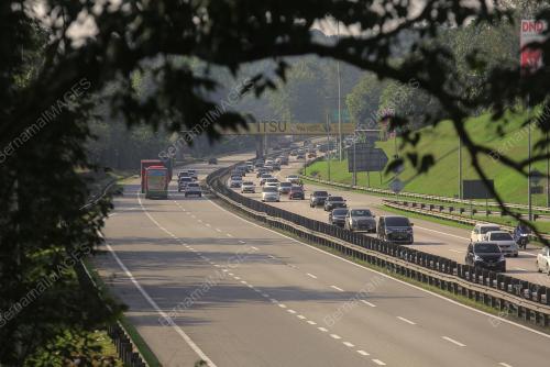 TINJAUAN ALIRAN TRAFIK PLUS BIDOR CUTI TAHUN BAHARU CINA