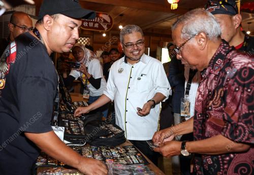 DATUK RUMAIZI BAHARIN