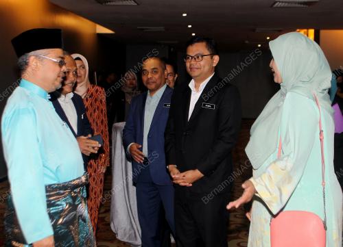 AKMAL NASRULLAH MOHD NASIR