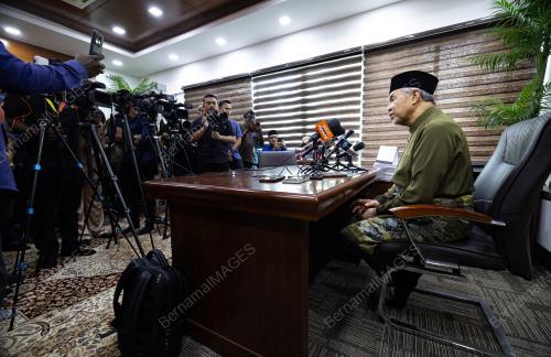 DATUK SERI DR AHMAD ZAHID HAMIDI