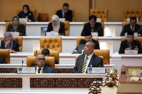 DATUK SERI SAARANI MOHAMAD