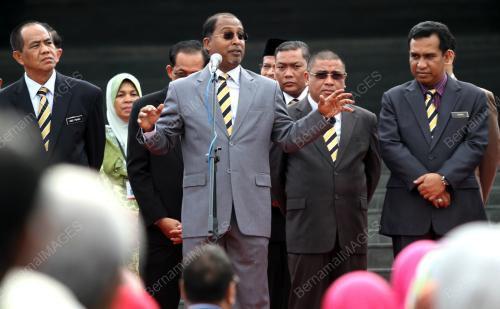 PK01_10112014_PERHIMPUNAN