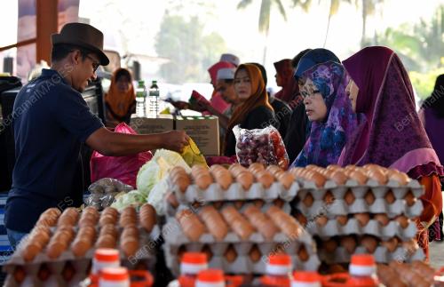 PK01_11022018_PASAR_JIMAT