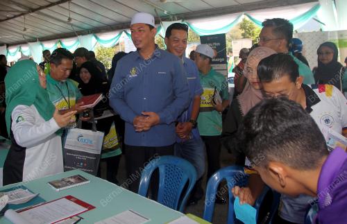 KARNIVAL RAKYAT TAKAFUL MASUK KAMPUNG