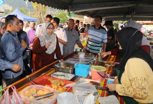 FUZIAH SALLEH