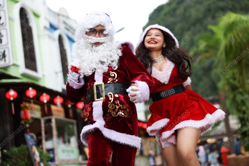 TINJAUAN PERSIAPAN HARI KRISMAS