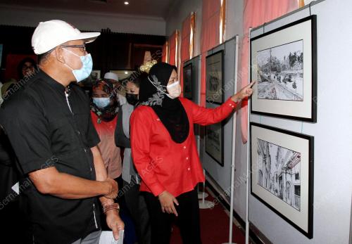 DATUK NOLEE ASHILIN MOHAMMED RADZIt