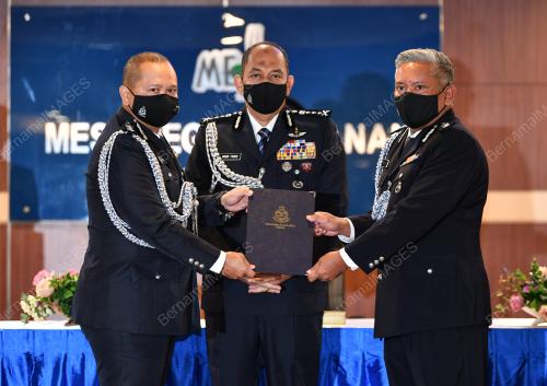 DATUK MIOR FARIDALATHRASH WAHID
