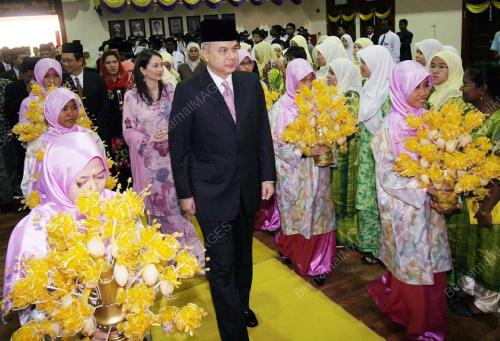NAZRIN SHAH