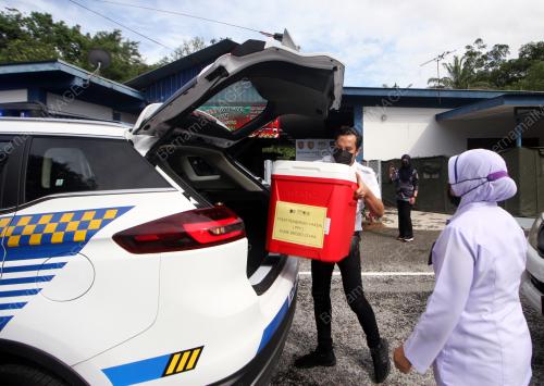 PUSAT PEMBERIAN VAKSIN KLINIK BRIGED UTARA