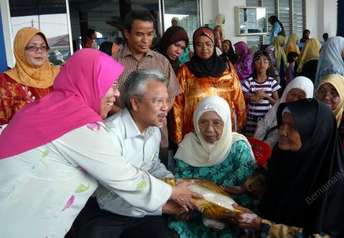 HUSNI