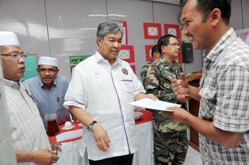 PK01_13062012_ZAHID