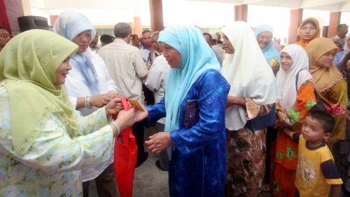 SITI SALMAH MAT JUSAK