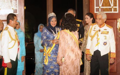 TUANKU MIZAN ZAINAL ABIDIN
