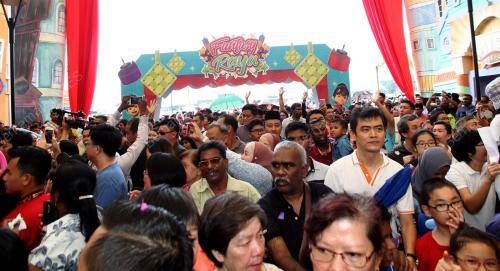 PK01_15062018_RAYA_BN201806140796