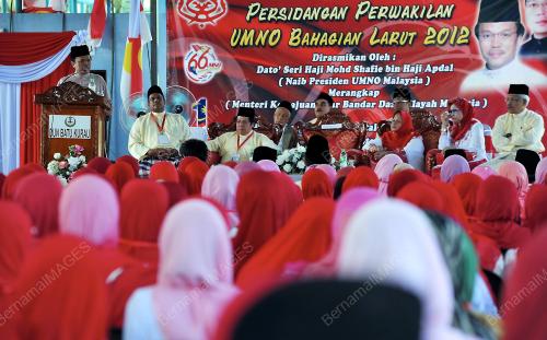 PK01_15092012_UMNO