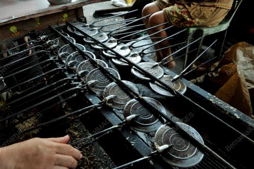 PK01_16022015_kuih_kapit
