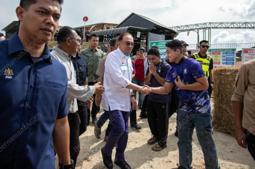 DATUK SERI ANWAR IBRAHIM