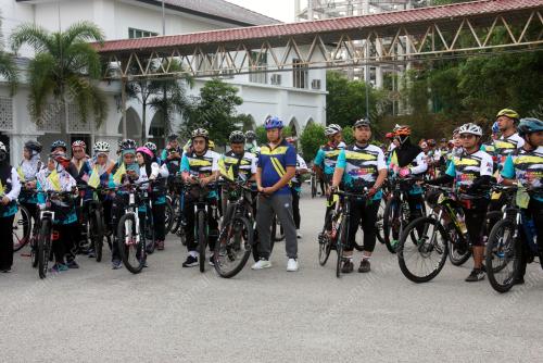 KAYUHAN MALAYSIA PRIHATIN