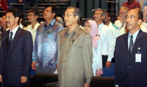 MAHATHIR MOHAMAD