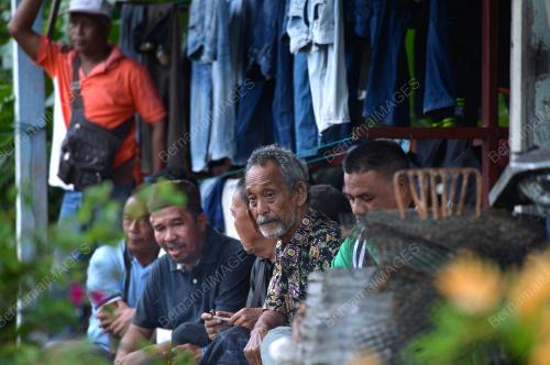 PK01_17042017_NELAYAN_DARAT