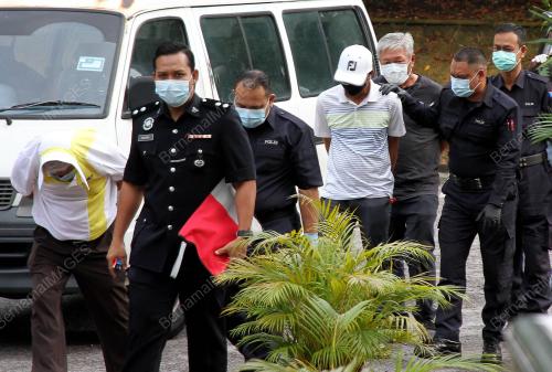 BERMAIN GOLF KETIKA PKP