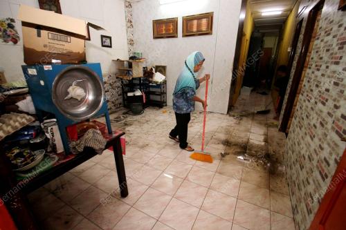 BANJIR KILAT