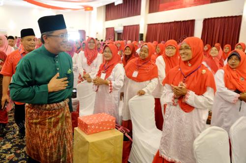 PK01_17092016_UMNO