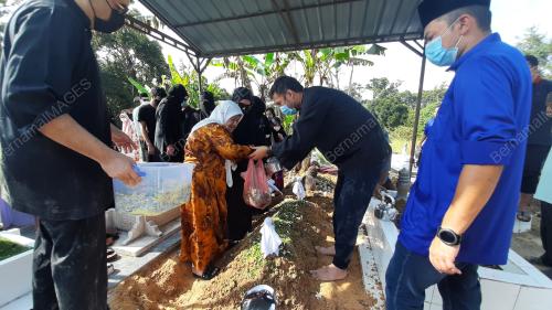 TAN SRI ABDUL AZIZ SHAMSUDDIN