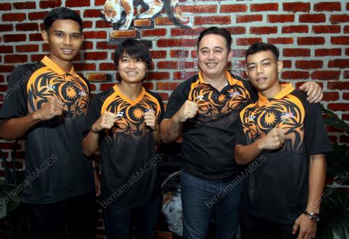 JUARA KEJOHANAN MUAYTHAI DUNIA 2023