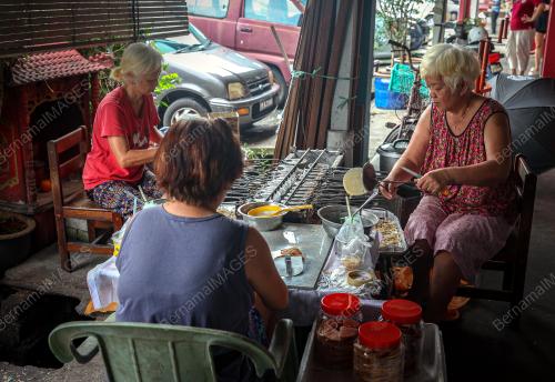 KUIH KAPIT
