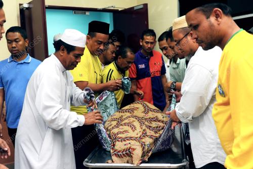 PK01_18042014_JENAZAH
