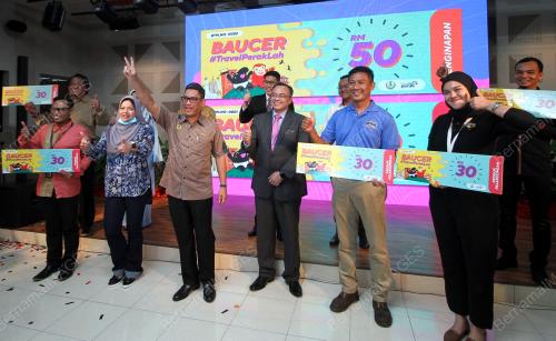 DATUK SERI AHMAD FAIZAL AZUMU