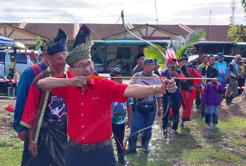 DATUK DR NOOR AZMI GHAZALI