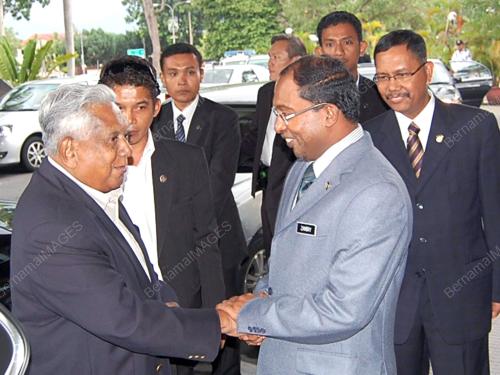 ZAMBRY ABDUL KADIR