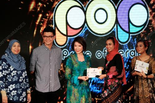 PK01_19012019_KEBAYA