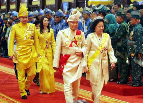 SULTAN AZLAN SHAH