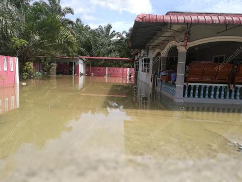 PK01_19092016_BANJIR