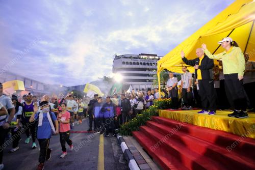 LARIAN HARI KEPUTERAAN