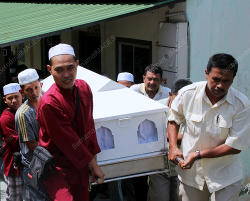 PK01_20042012_JENAZAH