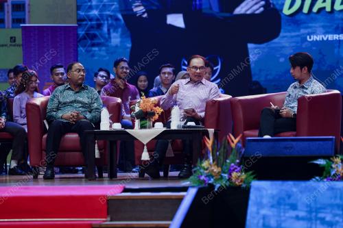 DATUK SERI ANWAR IBRAHIM