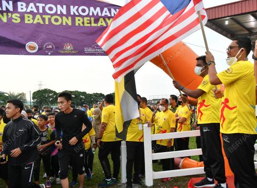 DATUK SERI AHMAD FAIZAL AZUMU