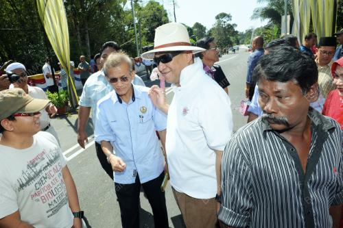 PK01_22022014_NAZRI