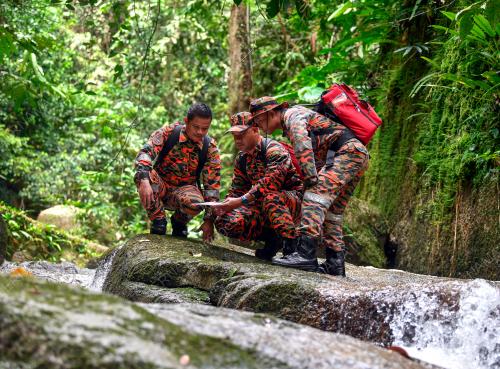 LIPUTAN PENGLIBATAN ORANG ASLI DALAM PASUKAN BOMBA