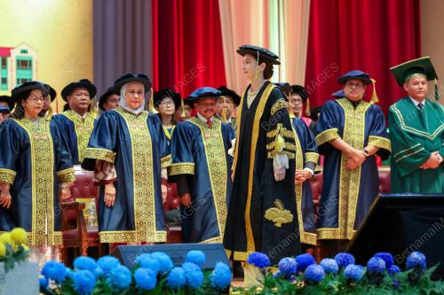TUANKU ZARA SALIM
