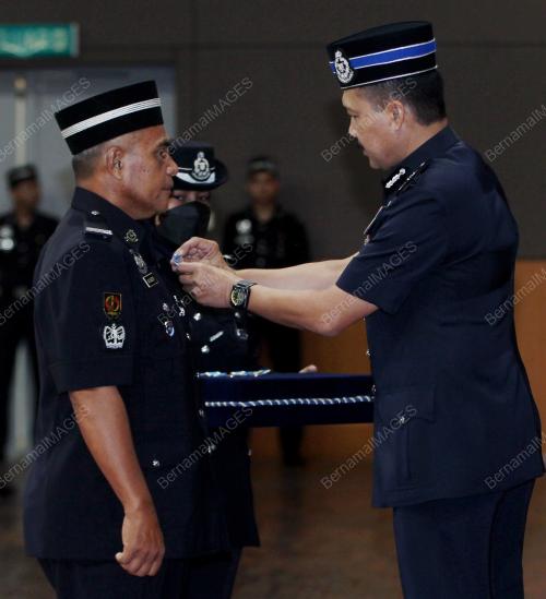 DATUK SERI MOHD YUSRI HASSAN BASRI