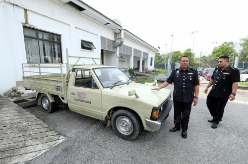 PK01_23092019_POLIS_KES_PECAH_RUMAH