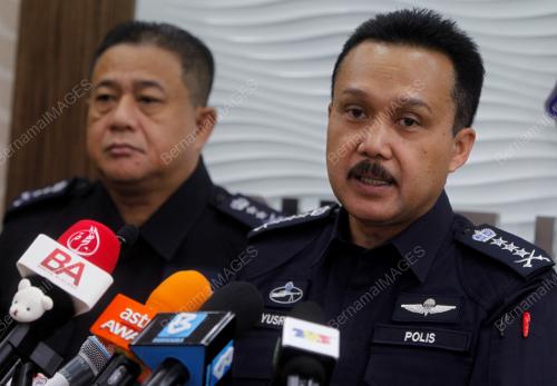 DATUK MOHD YUSRI HASSAN BASRI
